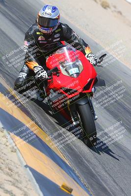 media/Jan-18-2024-Racers Edge (Thu) [[008952c709]]/A Group/Session 2 (Turn 15 Inside)/